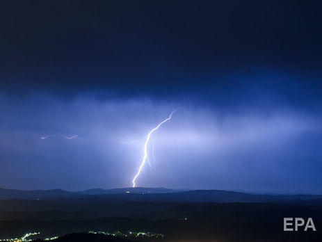 ﻿Через негоду в Україні знеструмлено понад 140 населених пунктів – ДСНС