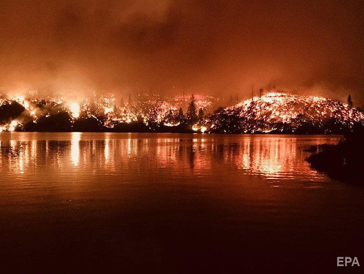 ﻿У США оголосили режим надзвичайної ситуації через пожежі в Каліфорнії