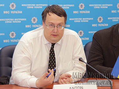 Советник главы МВД: Мы ведем переговоры не с террористами, а с Путиным