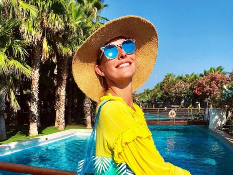 ﻿Осадча одягла чоловічі плавки