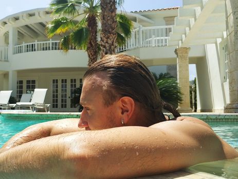 Винник отпраздновал день рождения в Доминикане