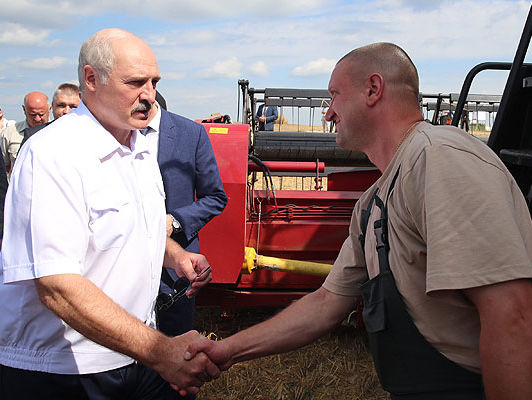 ﻿Лукашенко заявив, що Білорусь має припинити бути залежною від російського ринку