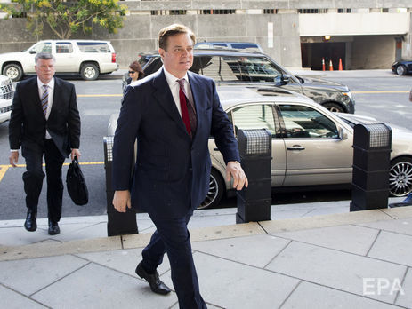 В 2010–2014 годах Манафорт официально задекларировал $14 млн доходов