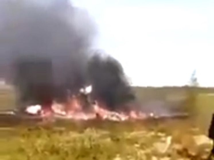 ﻿Опубліковано кадри з місця аварії вертольота Мі-8 у Росії. Відео
