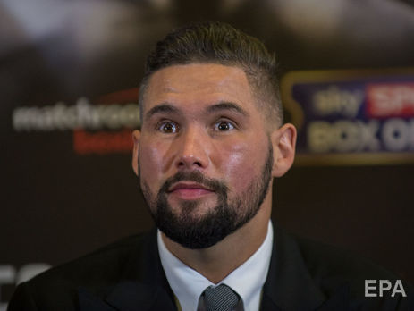Усик заявил, что его бой с Беллью может состояться в декабре