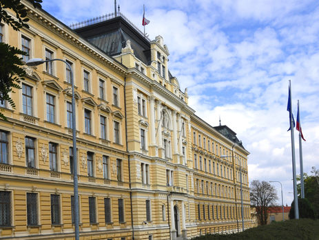 Погибшие в результате атаки смертника в Афганистане военнослужащие НАТО были гражданами Чехии