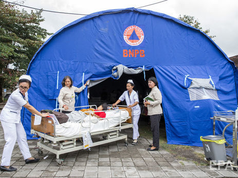 Число жертв землетрясения в Индонезии возросло до 91