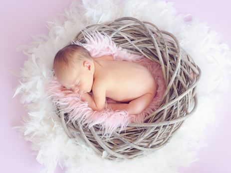 С 1 июля размер помощи при рождении ребенка составит более 40 тыс. грн