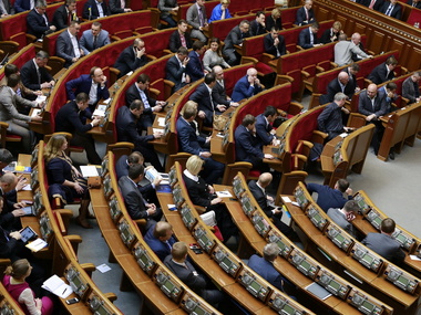 Верховная Рада может продлить работу четвертой сессии парламента