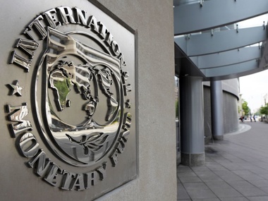 МВФ: Российская экономика существенно замедлила рост из-за ситуации в Украине