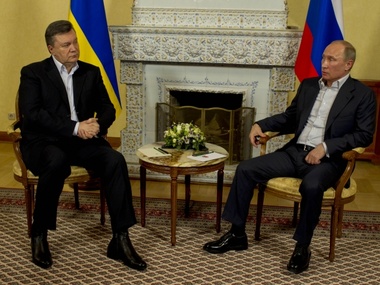 Янукович намерен устранить проблемы с пересечением украино-российской границы