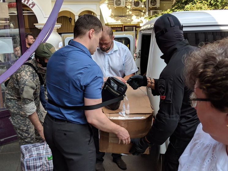 В московском офисе движения Ходорковского "Открытая Россия" прошел обыск