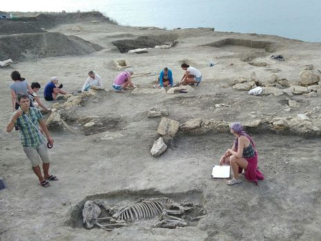 В оккупированном Крыму археологи нашли массовое захоронение людей времен Хазарского каганата