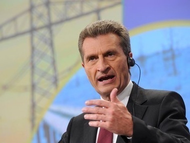 Еврокомиссар по энергетике призвал Украину и ЕС заполнить газохранилища