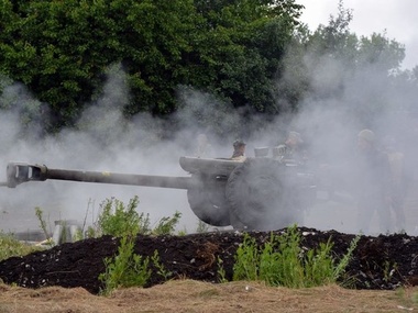 Ночью под Донецком прошел бой с применением тяжелой артиллерии 