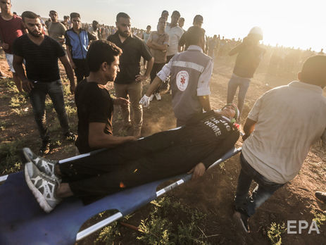 В секторе Газа двое палестинцев погибли и 242 ранены в столкновениях с израильскими силами безопасности