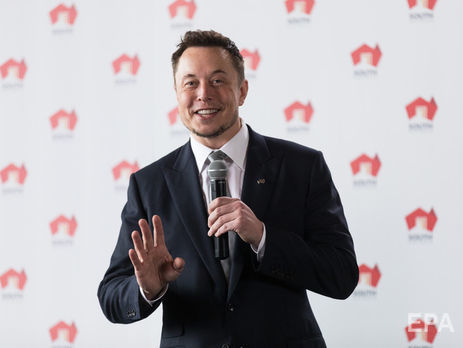 ﻿Акціонери Tesla подали до суду на Маска