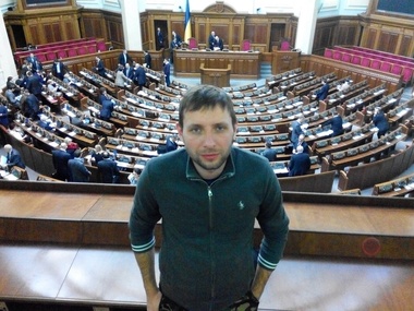 Сотник Парасюк о Майдане: Просто сидеть в центре Киева и ничего не делать – это неправильно