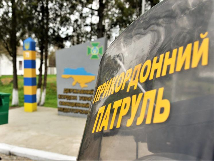 Российские пограничники не пропускают в Крым автомобили и пешеходов – Госпогранслужба Украины