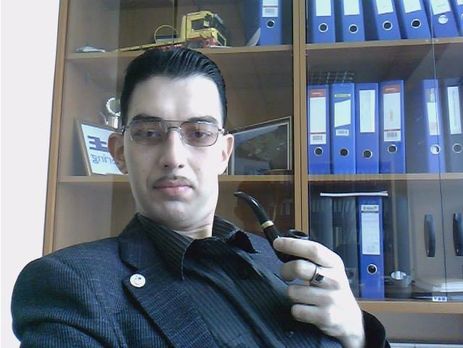 Ходза: Все хотят видеть Сенцова свободным. И вот он уже летит в самолете. А нет, не летит. Нереализованное желание – элемент торговли Кремля