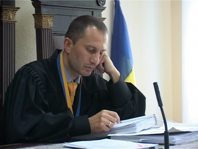 Совет судей назвал недопустимым открытие производства против судьи, который закрыл дело Кернеса