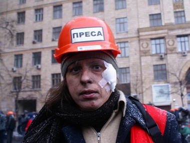 С начала 2014 года в Украине 249 раз нападали на сотрудников СМИ, шесть журналистов погибли