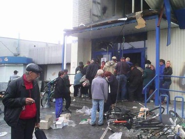 Соцсети: В Донецкой области ограбили супермаркет АТБ