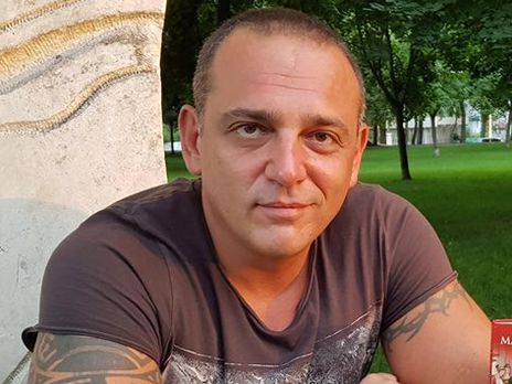 Госкомтелерадио, не снявшее ни одного приличного фильма, – убогая тусовка никому неизвестных чертей. В декларации свои загляните, книгоборцы!