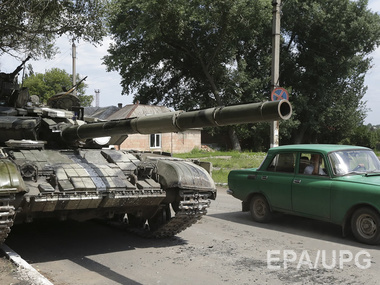 Ляшко: В Донецкой области террористы обстреляли колонну силовиков и убили семерых бойцов
