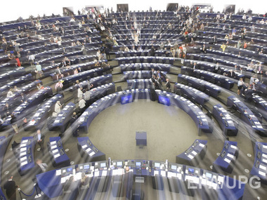 Европарламент примет резолюцию по кризису на востоке Украины