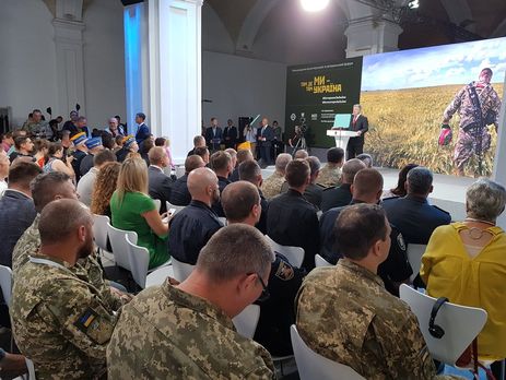 ﻿Порошенко: Які ж, чорт візьми, у Путіна адвокати зараз у нашому політикумі