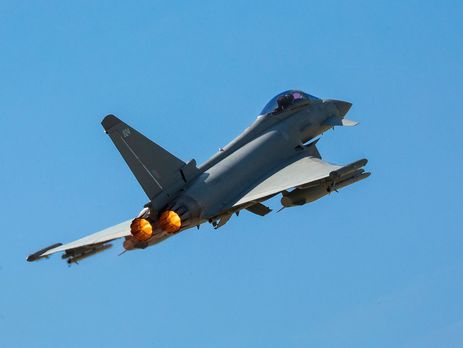 ﻿Британські винищувачі піднімалися для перехоплення російських військових літаків над Чорним морем