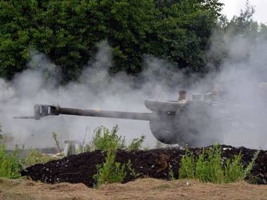 Лидер "Правого дела": "Боевики готовятся атаковать силы АТО в луганском аэропорту