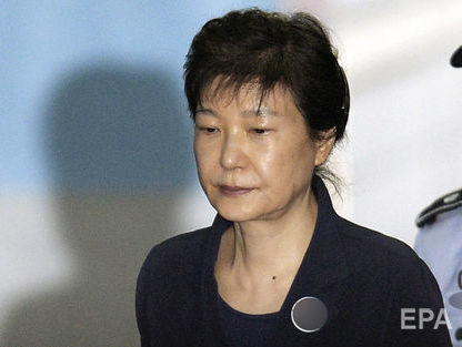 Суд увеличил срок лишения свободы для экс-президента Южной Кореи на один год