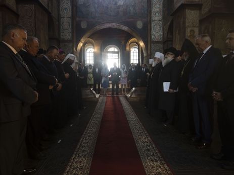 Порошенко о необходимости предоставления томоса об автокефалии украинской церкви: Не может быть свободным тело, когда душа в плену