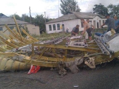 Донецкая облгосадминистрация: Украинские спасатели не могут подъехать к месту крушения Boeing 777