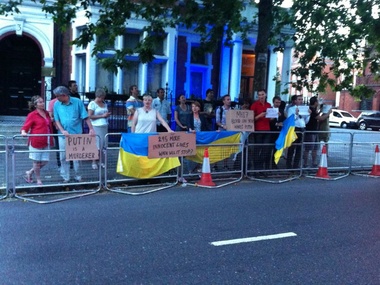 В Лондоне украинцы вышли на митинг из-за сбитого Boeing 777