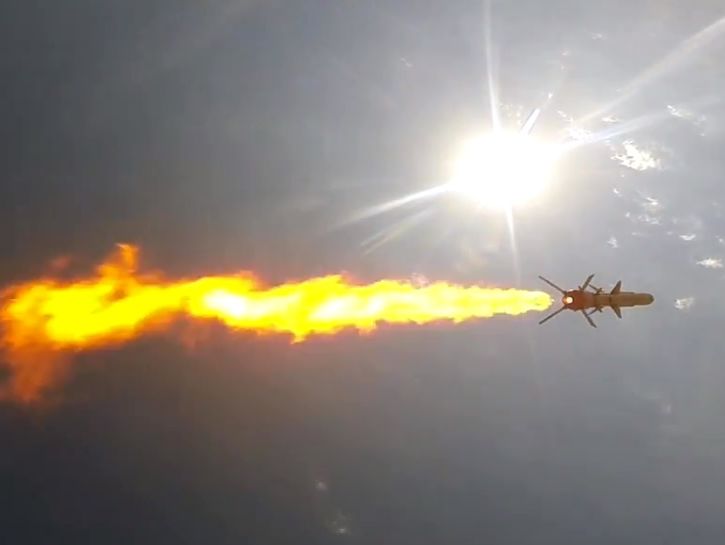 КБ "Луч" показало кадры полета украинской крылатой ракеты. Видео