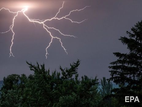 ﻿В Україні можливі грози, сильні дощі та шквали – ДСНС