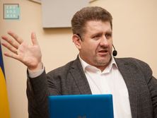Константин Бондаренко: Высший совет правосудия "героически" преодолел &ldquo;бремя доказывания&rdquo; и намерен уволить Емельянова с должности судьи за нарушение присяги