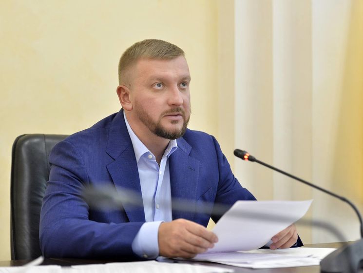 ﻿Петренко повідомив, що в Україні ввели штрафи за борги з аліментів і кримінальну відповідальність злісним неплатникам