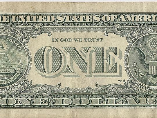 Суд в США отклонил иск об отмене фразы In God We Trust на долларах