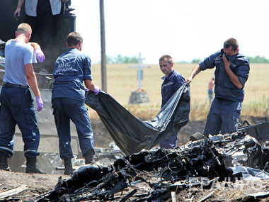 Источник: Останки погибших в авиакатастрофе пробудут в Харькове максимум сутки