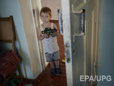 Воспитанники Донецкой и Марьинской школ-интернатов выехали на оздоровление