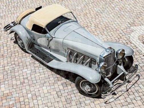 ﻿У США автомобіль Duesenberg SSJ 1935 року продали за $22 млн