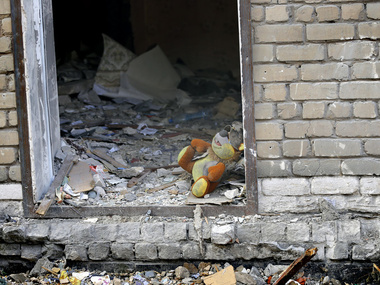 Ночью в Донецке вновь были слышны взрывы и стрельба