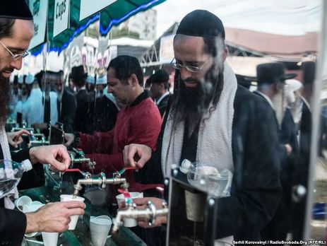 Аэропорт Борисполь откроет терминал B специально для приема паломников-хасидов