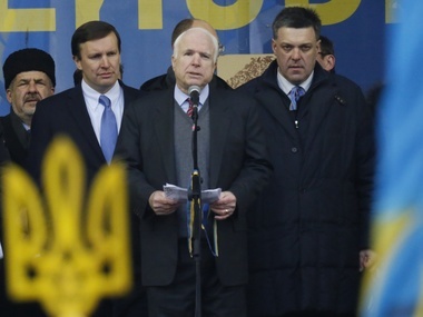 Маккейн: Демократическая Украина – худший кошмар для Путина