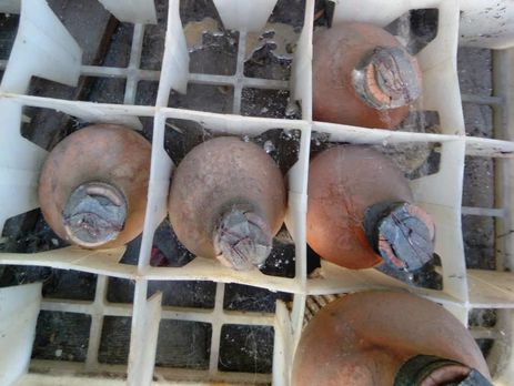 В Черкассах спасатели ликвидировали разлив 1,5 кг ртути и изъяли еще пять колб с веществом – ГСЧС