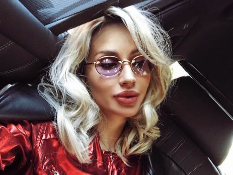 Loboda показала свою сестру